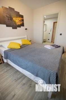 2-к квартира, посуточно, 50м2, 1/1 этаж