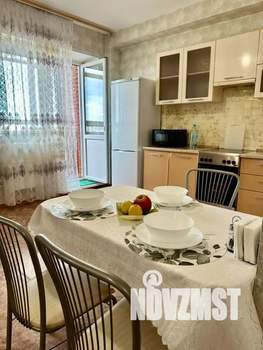 2-к квартира, посуточно, 77м2, 14/17 этаж