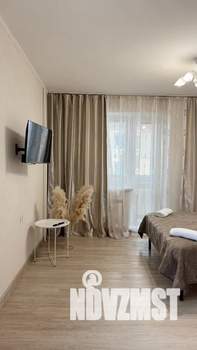 1-к квартира, посуточно, 37м2, 4/9 этаж