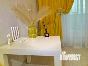 1-к квартира, посуточно, 35м2, 6/10 этаж