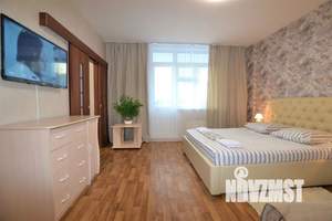 1-к квартира, посуточно, 51м2, 2/10 этаж