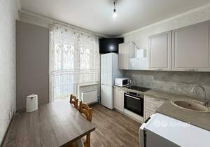 1-к квартира, на длительный срок, 42м2, 23/25 этаж