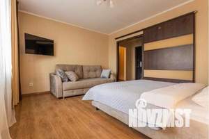 1-к квартира, посуточно, 42м2, 4/10 этаж