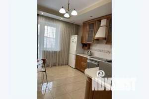 2-к квартира, посуточно, 62м2, 7/10 этаж