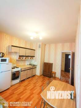 1-к квартира, посуточно, 43м2, 10/25 этаж