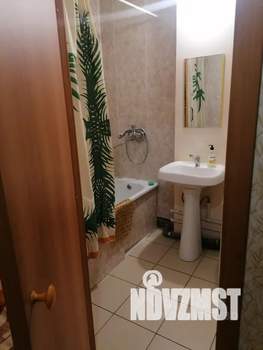 1-к квартира, посуточно, 42м2, 5/25 этаж