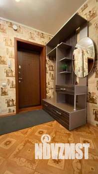 1-к квартира, посуточно, 52м2, 1/1 этаж