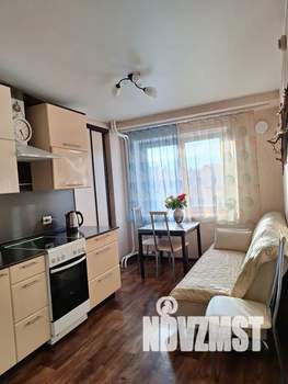 1-к квартира, посуточно, 40м2, 15/16 этаж