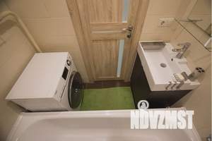 1-к квартира, посуточно, 42м2, 6/10 этаж