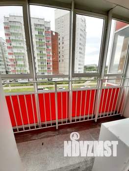 1-к квартира, посуточно, 37м2, 3/25 этаж