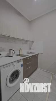 Студия квартира, посуточно, 37м2, 14/18 этаж