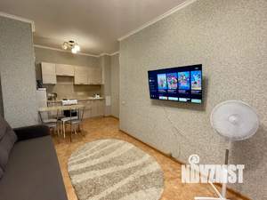 1-к квартира, посуточно, 49м2, 11/24 этаж