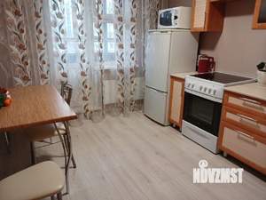1-к квартира, посуточно, 39м2, 3/18 этаж
