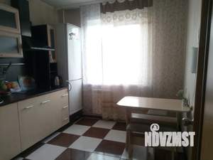 1-к квартира, посуточно, 42м2, 9/10 этаж