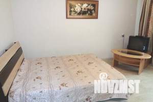 1-к квартира, посуточно, 35м2, 4/10 этаж