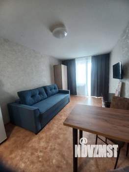 Студия квартира, посуточно, 28м2, 1/25 этаж