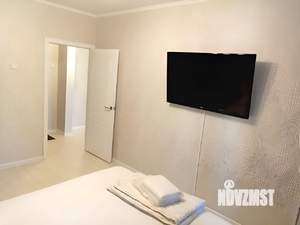 1-к квартира, посуточно, 32м2, 2/10 этаж