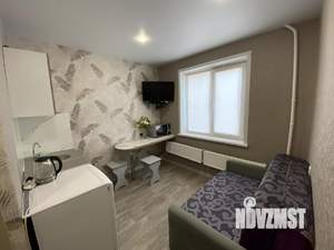 Студия квартира, посуточно, 12м2, 1/9 этаж