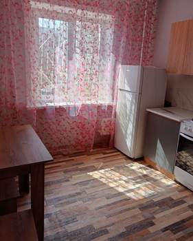 1-к квартира, на длительный срок, 42м2, 1/10 этаж