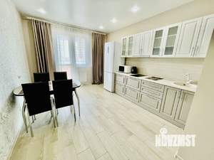 1-к квартира, посуточно, 50м2, 6/24 этаж