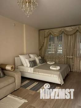 1-к квартира, посуточно, 46м2, 5/8 этаж