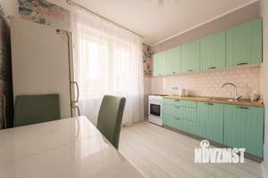 2-к квартира, посуточно, 56м2, 3/25 этаж