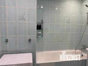 Студия квартира, посуточно, 40м2, 3/5 этаж