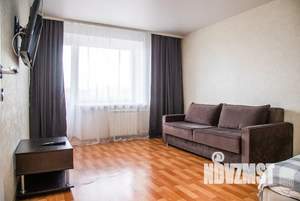 1-к квартира, посуточно, 38м2, 8/9 этаж