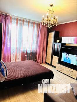 1-к квартира, посуточно, 37м2, 25/25 этаж