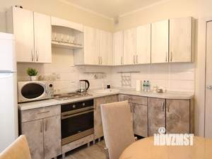 1-к квартира, посуточно, 40м2, 1/8 этаж