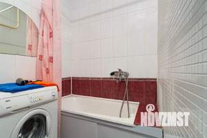 1-к квартира, посуточно, 38м2, 3/9 этаж