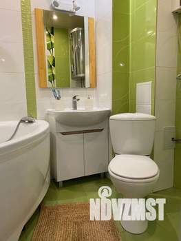 1-к квартира, посуточно, 38м2, 4/10 этаж