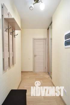 1-к квартира, посуточно, 38м2, 21/24 этаж