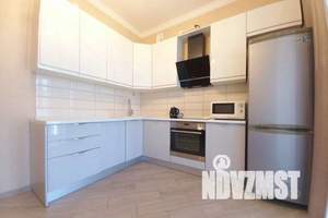 1-к квартира, посуточно, 45м2, 13/20 этаж