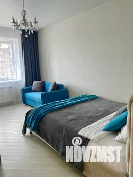 2-к квартира, посуточно, 63м2, 7/16 этаж