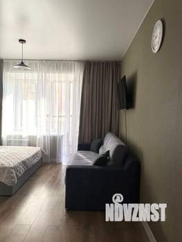 Студия квартира, посуточно, 40м2, 10/17 этаж