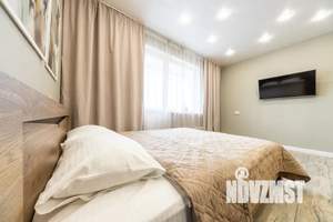 1-к квартира, посуточно, 43м2, 10/10 этаж