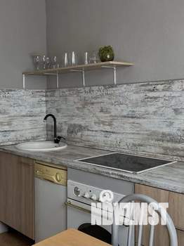 1-к квартира, посуточно, 32м2, 1/10 этаж