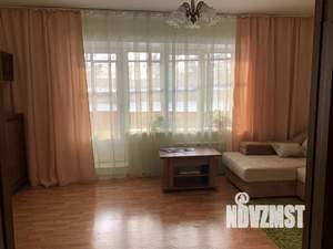 2-к квартира, посуточно, 65м2, 1/1 этаж