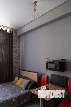 Студия квартира, посуточно, 18м2, 2/2 этаж