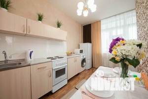 1-к квартира, посуточно, 40м2, 6/10 этаж