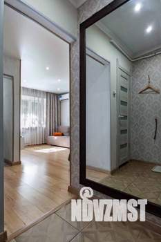 1-к квартира, посуточно, 33м2, 1/1 этаж