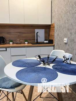 1-к квартира, посуточно, 37м2, 6/16 этаж