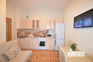 1-к квартира, посуточно, 53м2, 1/1 этаж