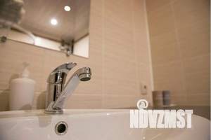 2-к квартира, посуточно, 40м2, 3/5 этаж