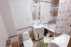 2-к квартира, посуточно, 50м2, 7/10 этаж