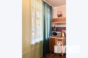 2-к квартира, посуточно, 30м2, 1/2 этаж