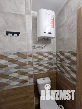 Студия квартира, посуточно, 36м2, 1/18 этаж