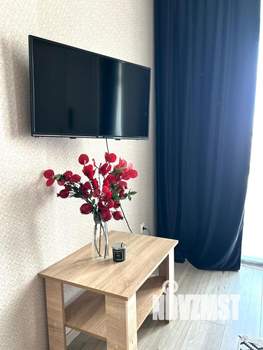 1-к квартира, посуточно, 35м2, 12/19 этаж