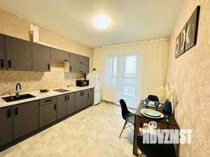 1-к квартира, посуточно, 65м2, 1/1 этаж